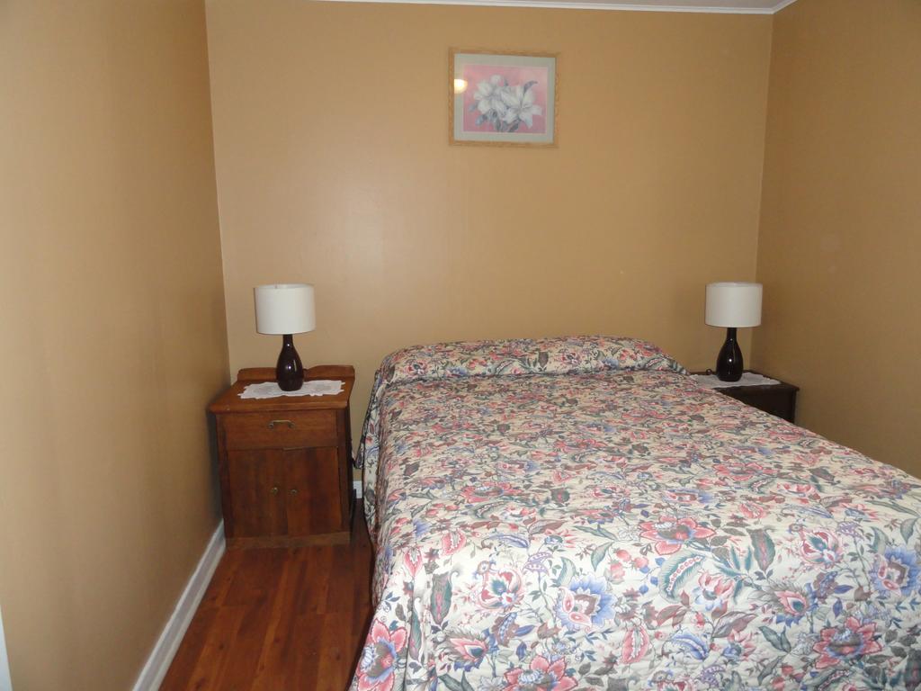 Edgewater Cottages Wasaga Beach Room photo